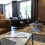 Stadthotel Hotel 3*