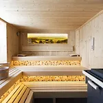 Stadthotel 3*