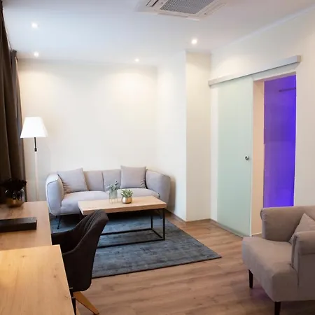 Stadthotel 3*