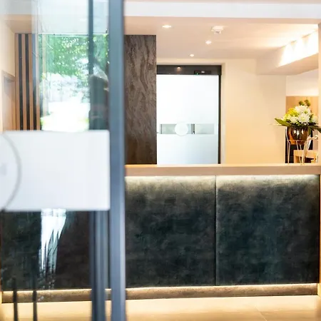 Stadthotel 3* 리흐텐펠즈