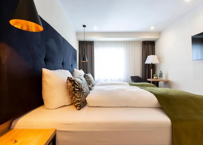 Stadthotel 3* Лихтенфельс