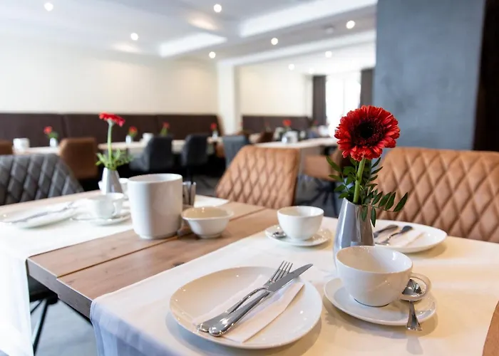 מלון Stadthotel ליכטנפלס
