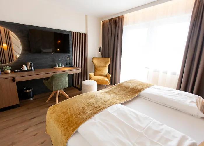 Stadthotel ליכטנפלס