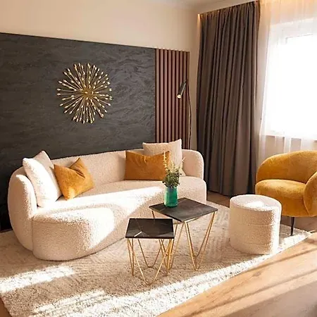 Stadthotel 3*