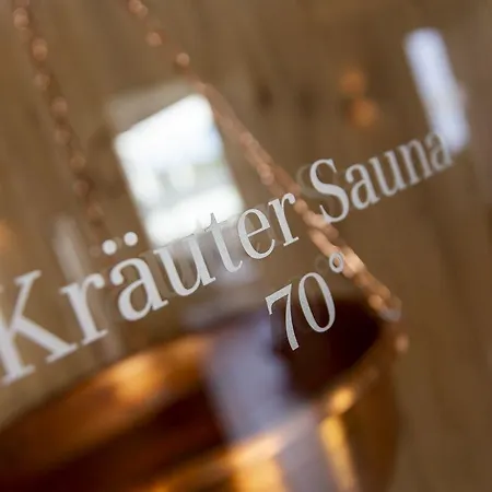 Stadthotel 3*